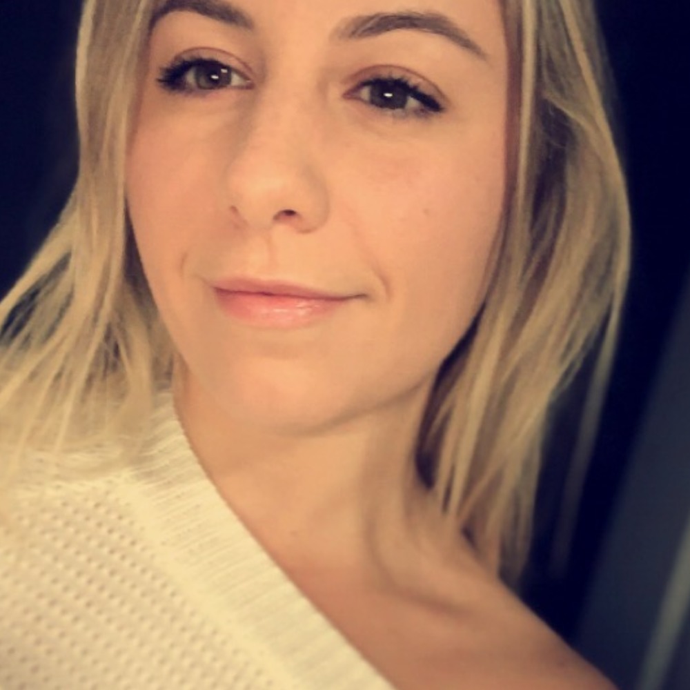 Meet your Posher, Rebecca